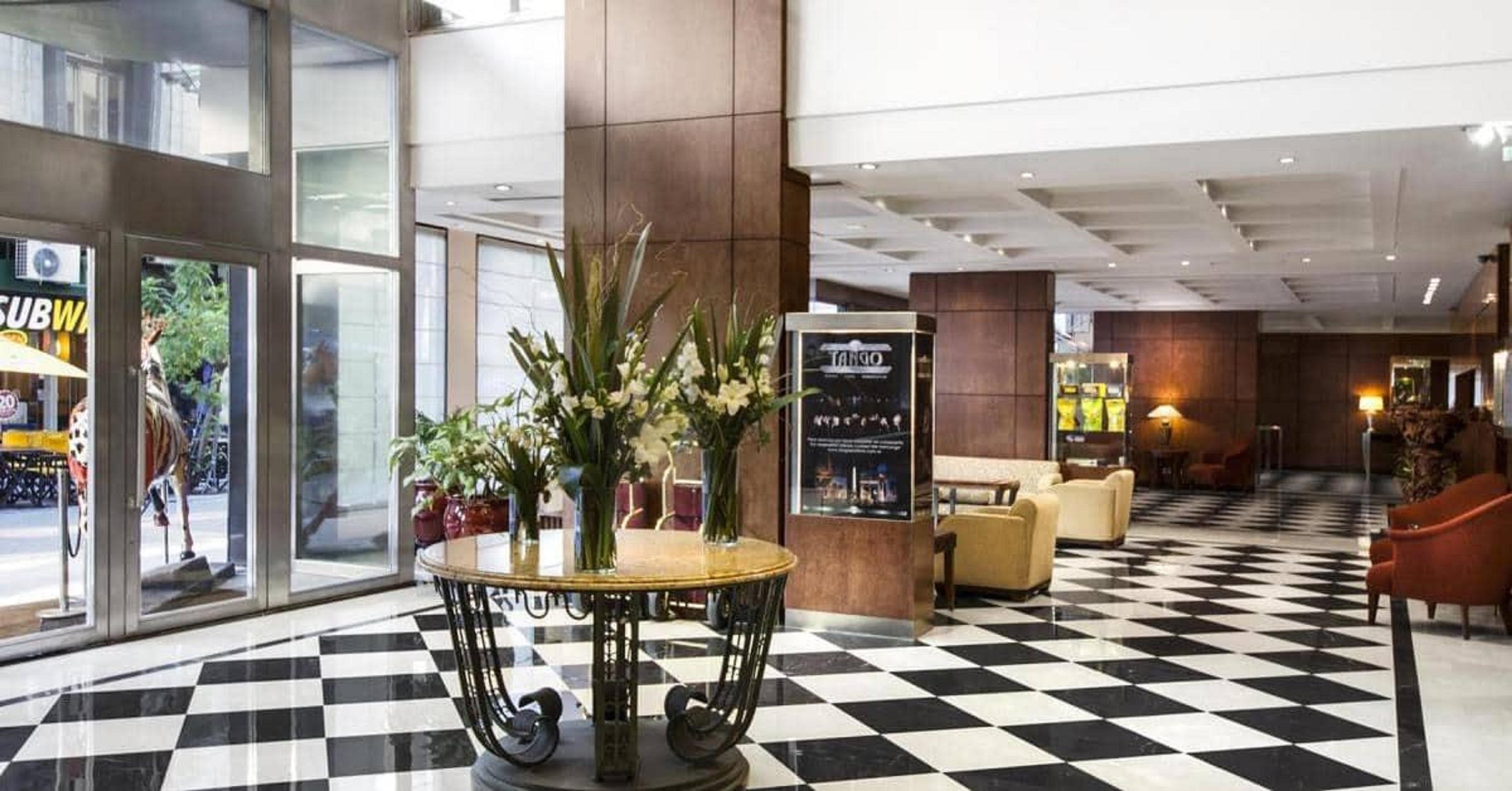 Doubletree By Hilton Buenos Aires Hotel Екстериор снимка
